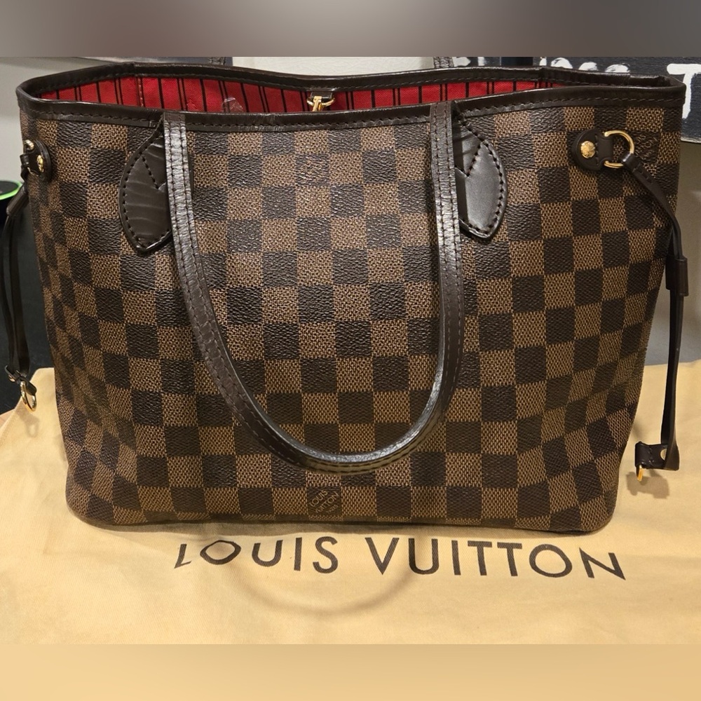 Louis Vuitton PM Damier Neverfull PM Canvas Tote - COA Included - Picture 7 of 17